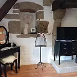 La Gerbaudiere Chambres&table D Hotes Proche Mont Saint Michel Cuisine Maison ベッド・アンド・ブレックファスト