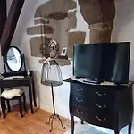 La Gerbaudiere Chambres&table D Hotes Proche Mont Saint Michel Cuisine Maison ベッド・アンド・ブレックファスト