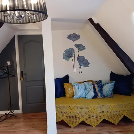 La Gerbaudiere Chambres&table D Hotes Proche Mont Saint Michel Cuisine Maison Bed & Breakfast