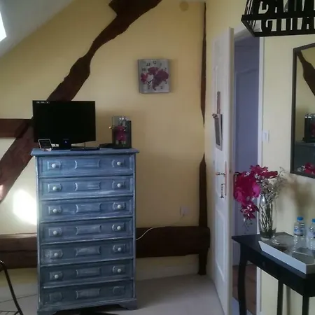 ベッド・アンド・ブレックファスト La Gerbaudiere Chambres&table D Hotes Proche Mont Saint Michel Cuisine Maison Notre-Dame-du-Touchet