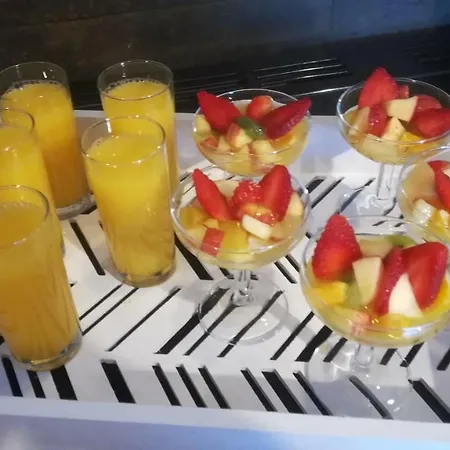 La Gerbaudiere Chambres&table D Hotes Proche Mont Saint Michel Cuisine Maison ベッド・アンド・ブレックファスト