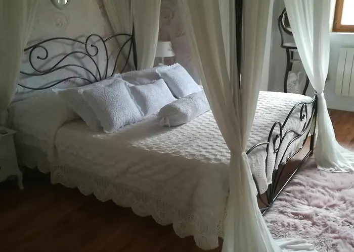 Bed and Breakfast La Gerbaudiere Chambres&table D Hotes Proche Mont Saint Michel Cuisine Maison 3*