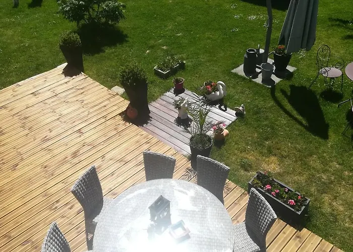 La Gerbaudiere Chambres&table D Hotes Proche Mont Saint Michel Cuisine Maison Bed and Breakfast 3*