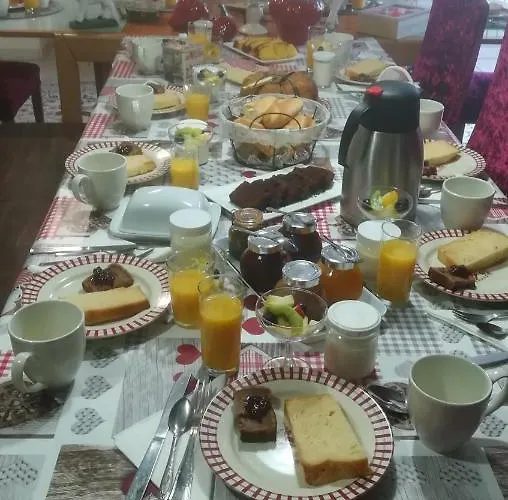 La Gerbaudiere Chambres&table D Hotes Proche Mont Saint Michel Cuisine Maison Bed and Breakfast 3*