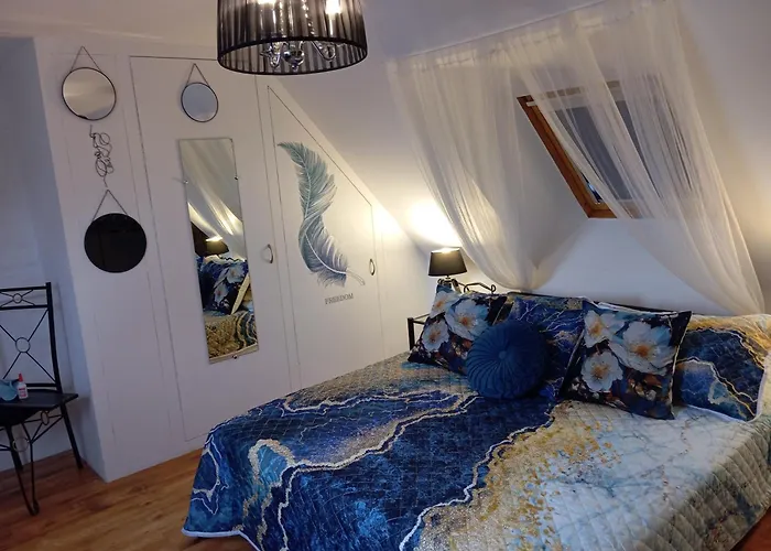 La Gerbaudiere Chambres&table D Hotes Proche Mont Saint Michel Cuisine Maison Bed and Breakfast Notre-Dame-du-Touchet