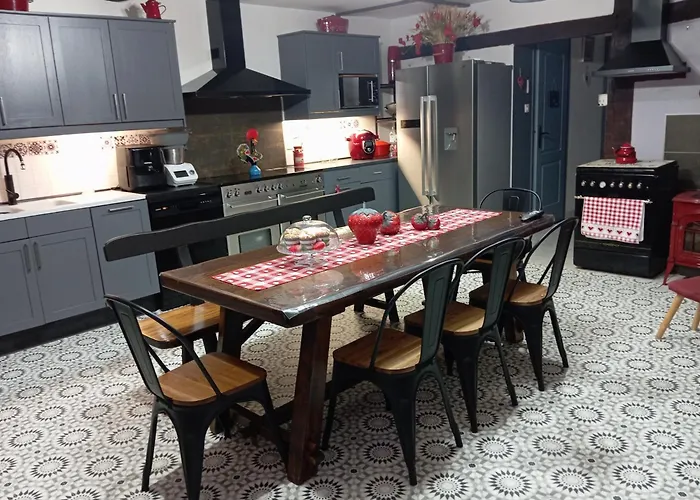 La Gerbaudiere Chambres&table D Hotes Proche Mont Saint Michel Cuisine Maison Bed and Breakfast Notre-Dame-du-Touchet