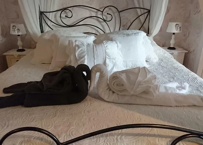 La Gerbaudiere Chambres&table D Hotes Proche Mont Saint Michel Cuisine Maison