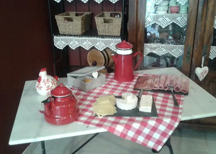 La Gerbaudiere Chambres&table D Hotes Proche Mont Saint Michel Cuisine Maison Bed and Breakfast Notre-Dame-du-Touchet