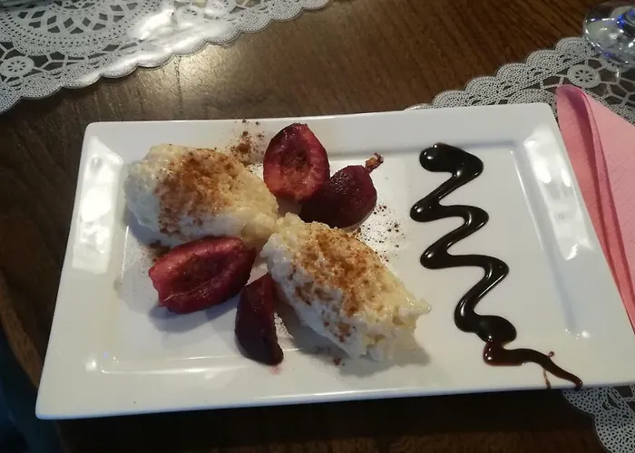 La Gerbaudiere Chambres&table D Hotes Proche Mont Saint Michel Cuisine Maison 3*